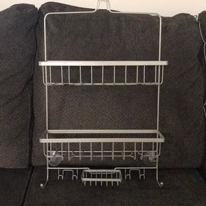 Hanging shower caddy